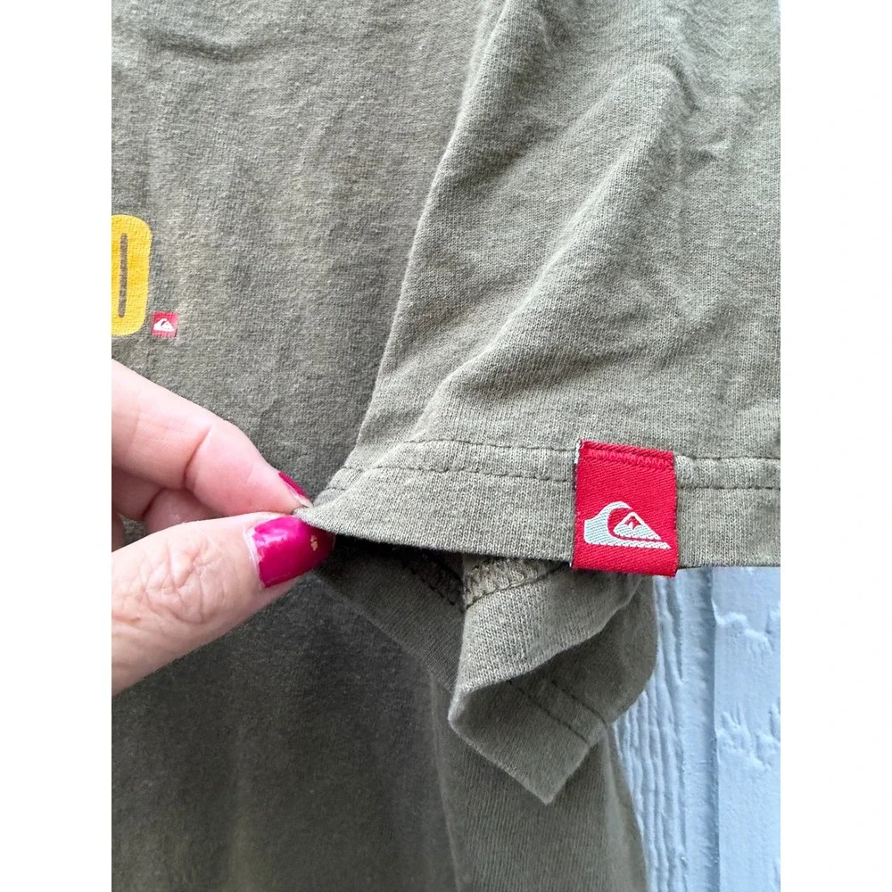 Quiksilver Eddie Aikau Waimea Bay Hawaii T-Shirt Eddie Would Go Olive Green M